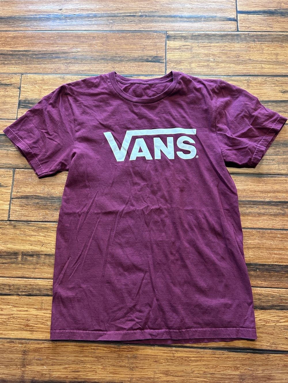 Vans classic T-shirt. Maroon/White. Size Youth  M/10-12. No tag.